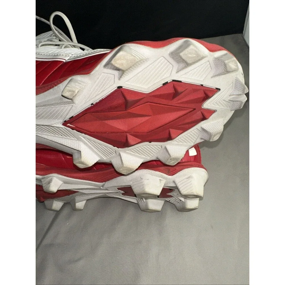 Under Armour Highlight RM MID Football Cleats Style 3021197-600 Sz 7.5 Red/White